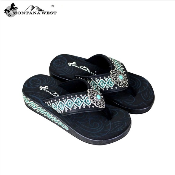 Montana West Shoes - Montana West Aztec Flip-Flops Collection